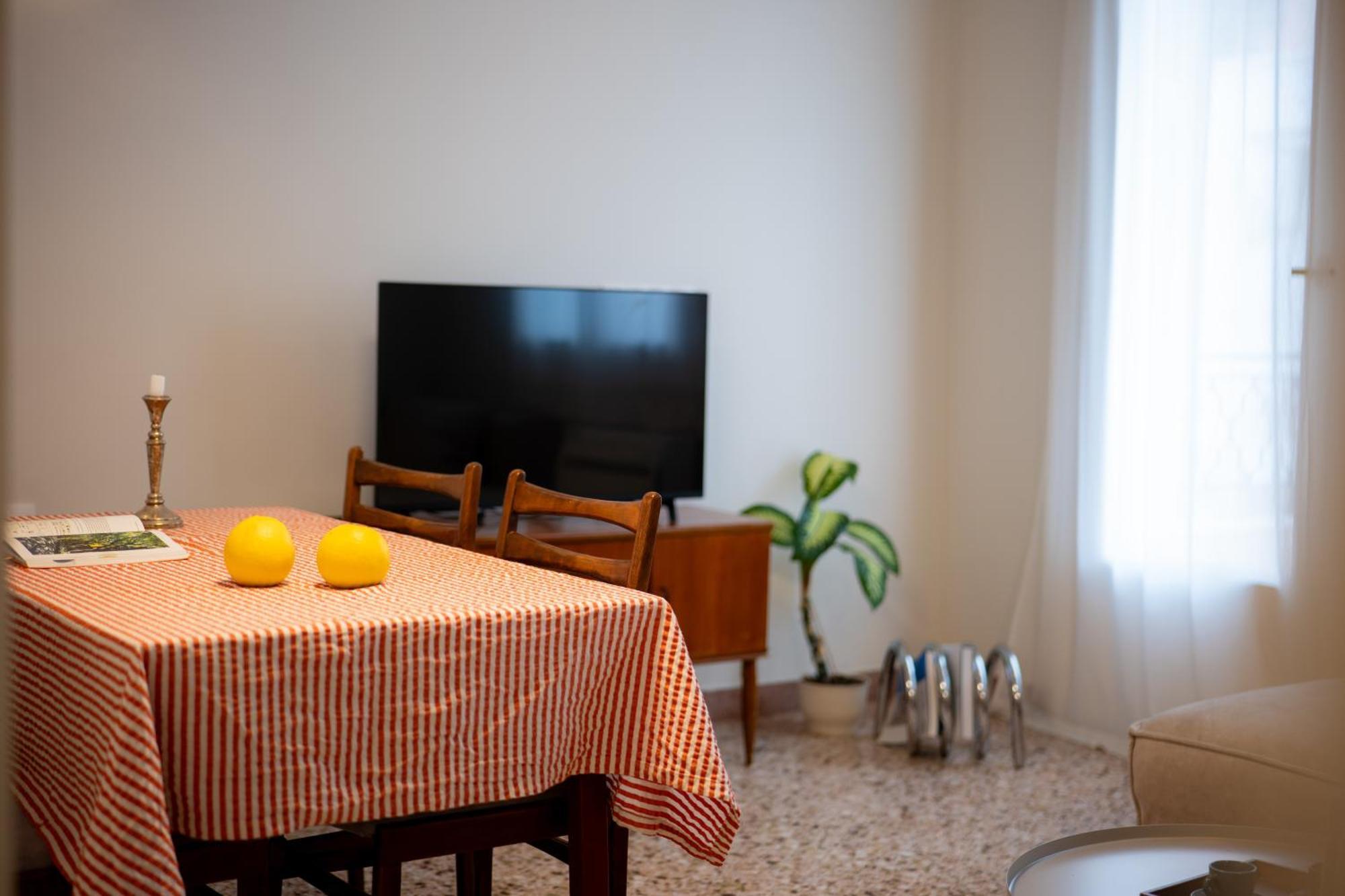 Appartement Aegis Filoppapou - Somon Athene